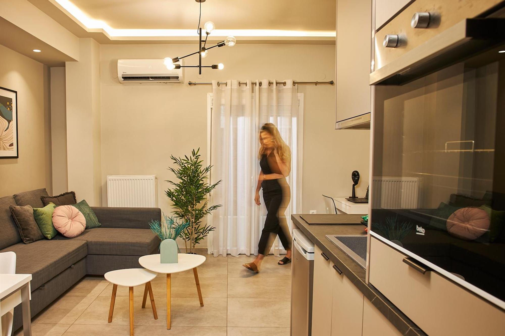 Starlights Wonderful View Apartments By Binobi! เทสซาโลนิกิ ภายนอก รูปภาพ