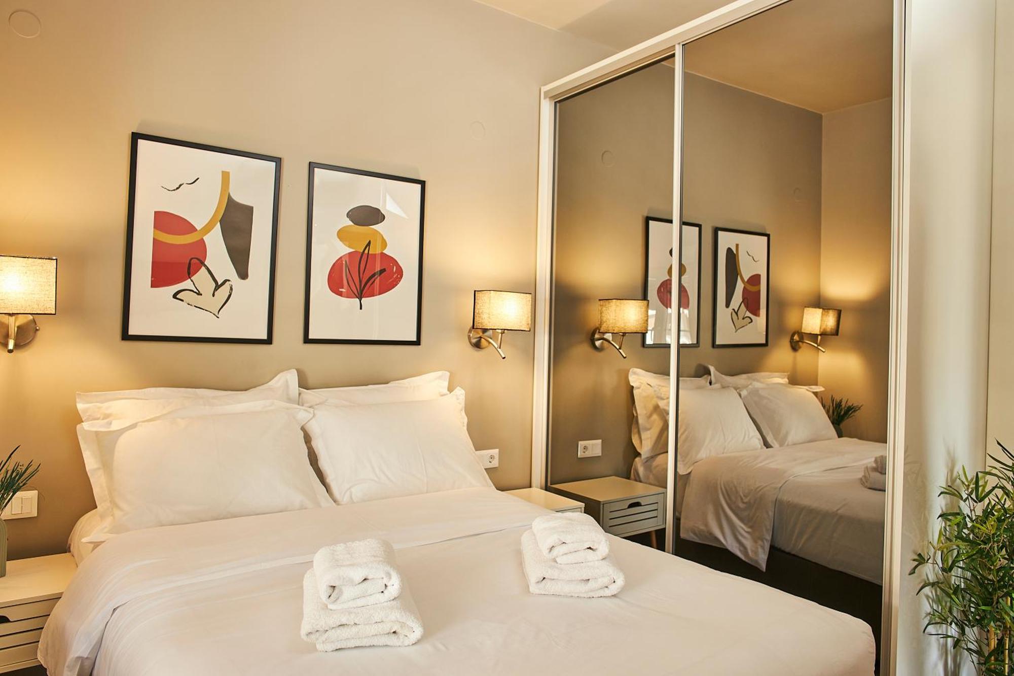 Starlights Wonderful View Apartments By Binobi! เทสซาโลนิกิ ภายนอก รูปภาพ